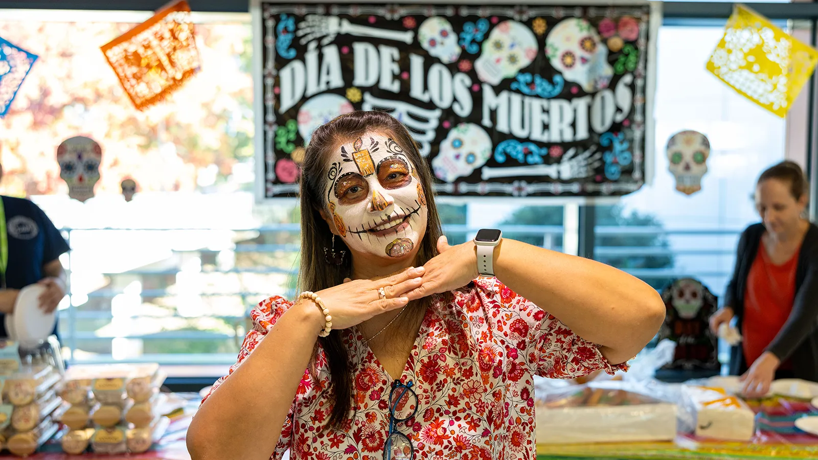 Treats, not tricks, were available at the Dio de los Muertos event.