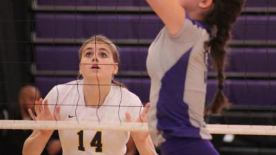 Saraya Klink Named Volleyball Player of the Year