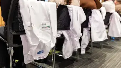 Biotech Students Receive Lab Coats