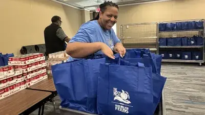 Wake Tech volunteers packed 300 bags so students in need can prepare a Thanksgiving dinner.