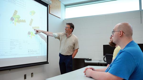Dr. John Spevacek teaches an engineering class.